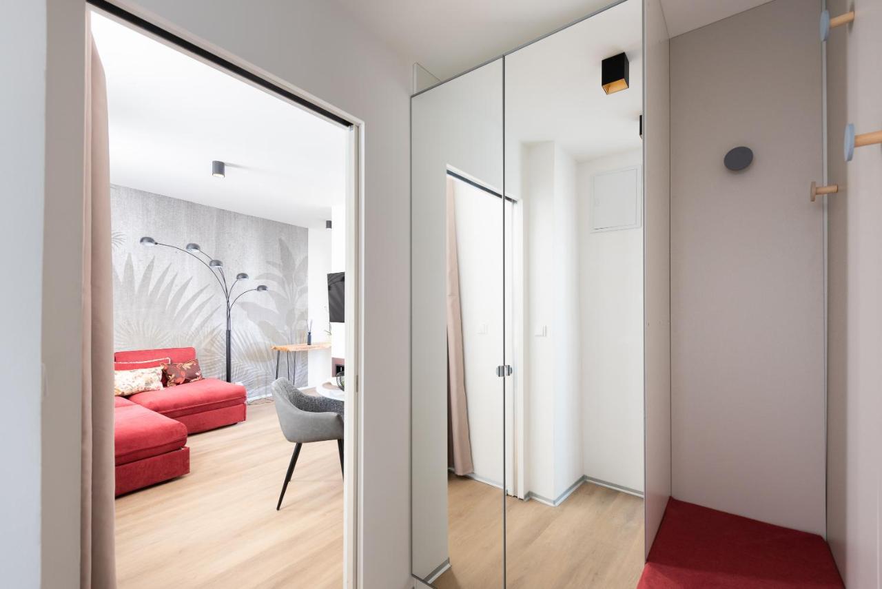New Modern Apartment 5. Floor 프라하 외부 사진
